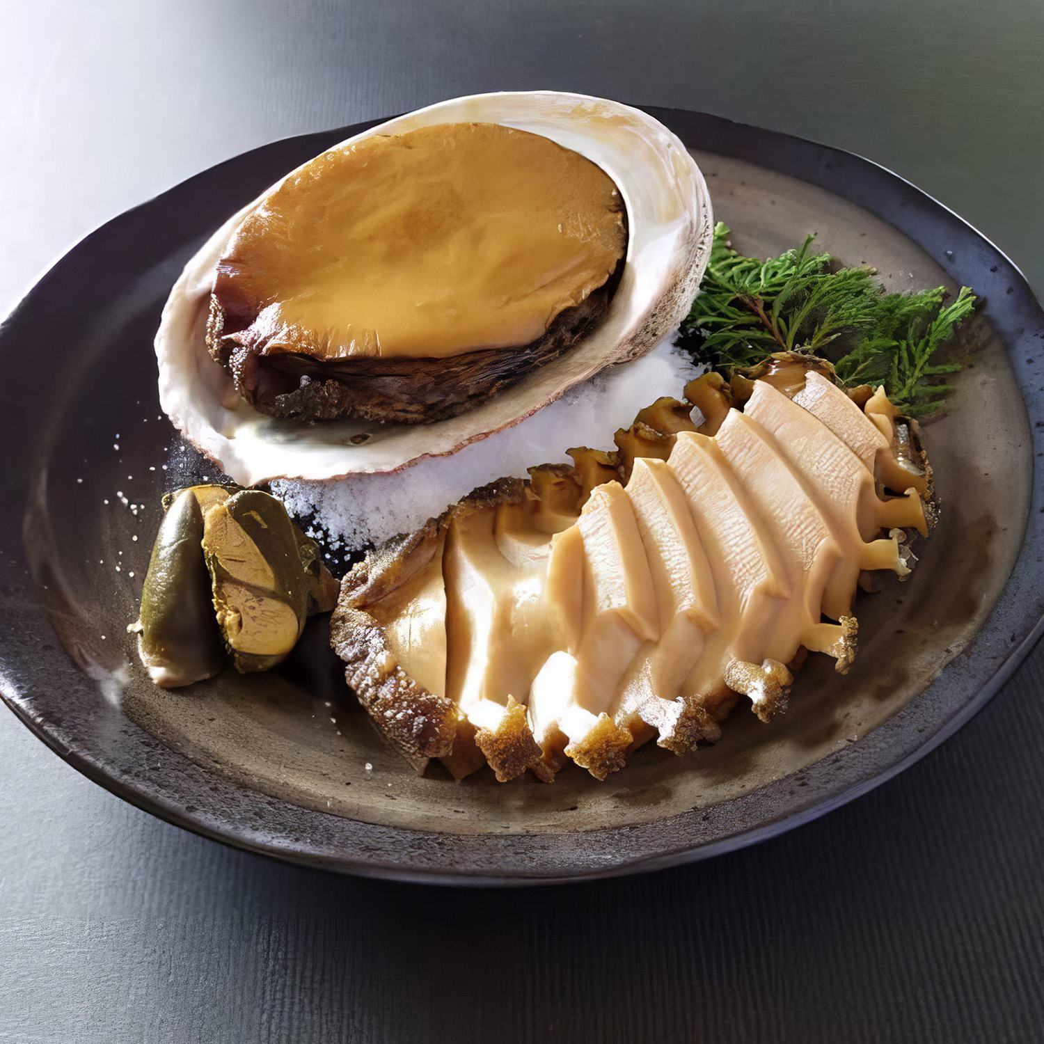 bào ngư úc viền đen